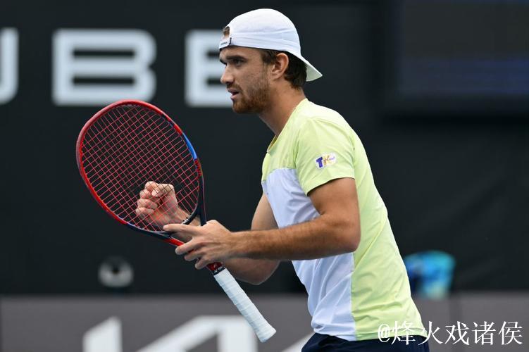 上海赛第7日周意王傲然男双晋级 张之臻组合出局 上海赛第7日周意王傲然男双晋级 张之臻组合出局