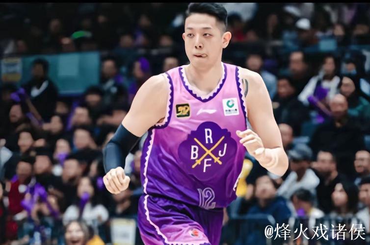 沈梓捷加盟北控 曾两次荣膺CBA最佳防守球员 沈梓捷加盟北控 曾两次荣膺CBA最佳防守球员